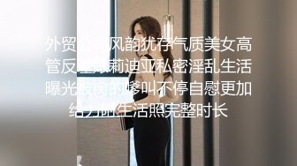 无印精品TW女中极品短发小美眉 脱光衣服到洗澡然后穿衣全过程 (4)