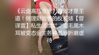 双马尾漂亮美眉 在家被大洋吊男友无套爆菊花 拔吊口爆