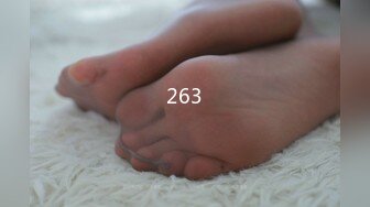 丝袜肥臀人妻少妇3P 5