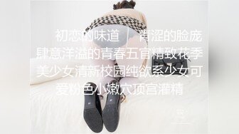 吊钟奶轻熟女，黑丝大长腿上演榨汁机，女上位啪啪做爱后入特写操逼