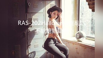 这么漂亮的长腿学生妹女朋友，让她穿上JK制服，画面有多美