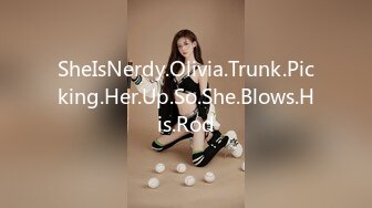 SheIsNerdy.Olivia.Trunk.Picking.Her.Up.So.She.Blows.His.Rod