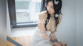 CB站欧美女神【Uwuxo】极品高潮脸~阿黑颜~口足交抖臀道具自慰大秀【145V】 (24)