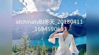 菠萝社很多人求的，抖M美少女福利姬【夏美酱】调教3P，道具肉棒各种凌辱玩肏，全程露脸，母狗属性拉满