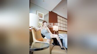 皇家华人 HJ-085 地下乐团潜规则 美乳主唱肉体交换表演机会